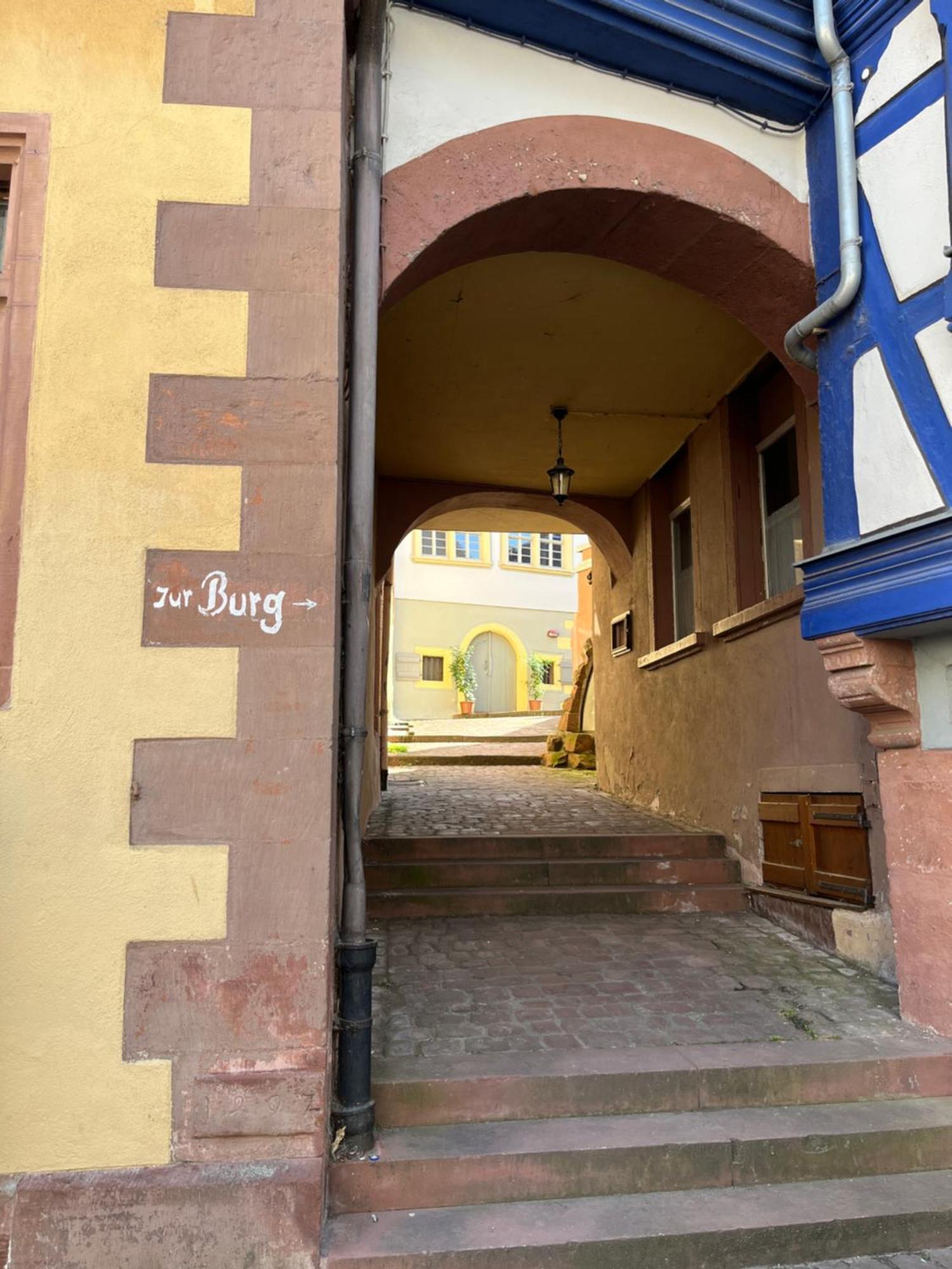La Flamme Wertheim Garni Bed & Breakfast Eksteriør bilde