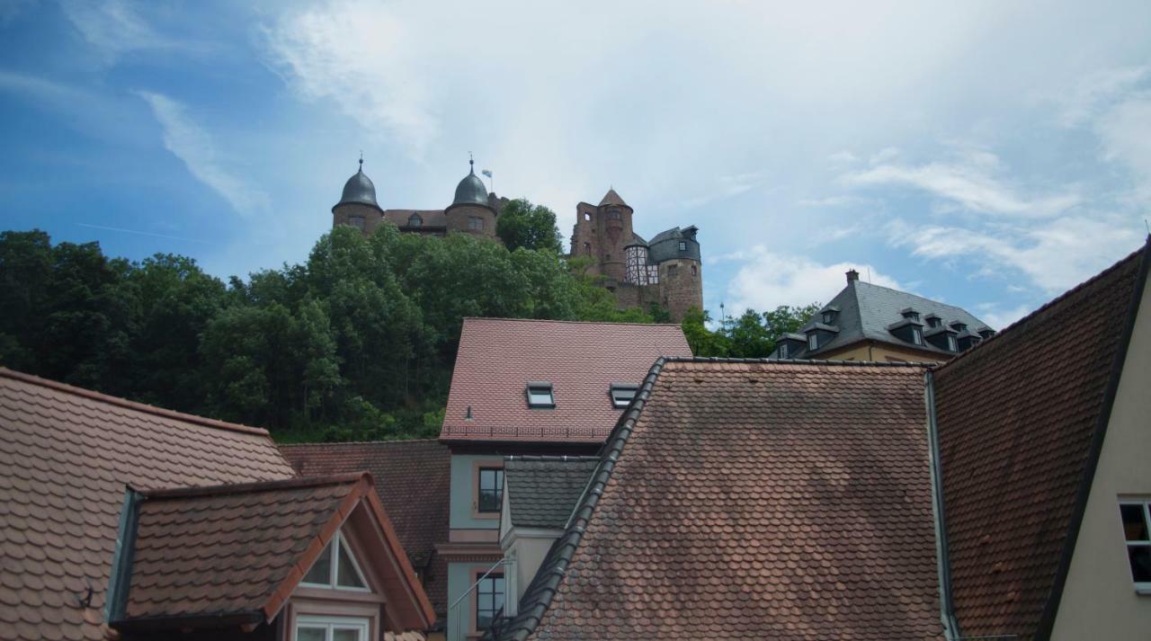 La Flamme Wertheim Garni Bed & Breakfast Eksteriør bilde